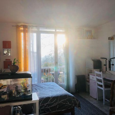 Charmant Room Chez Nous Bus Direct Orly Ablon-sur-Seine Dış mekan fotoğraf