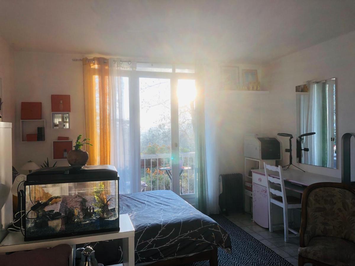 Charmant Room Chez Nous Bus Direct Orly Ablon-sur-Seine Dış mekan fotoğraf